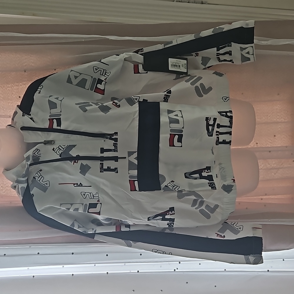 Windbreaker jacket